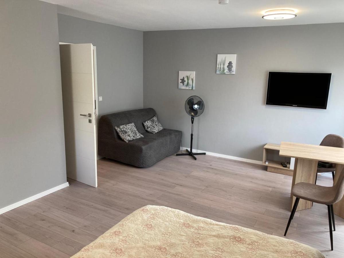Ferienwohnung Winkler アウグスブルク エクステリア 写真